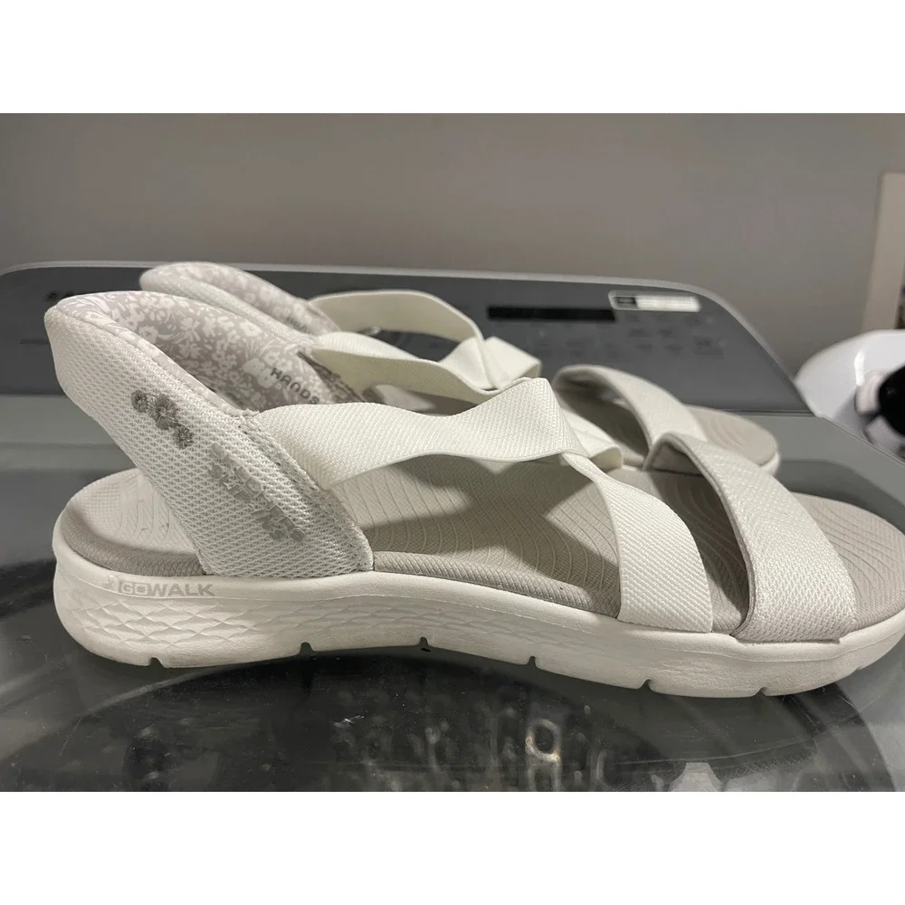 Skechers Hands Free Slip-ins GO WALK 6 Sandals White Grey Womens Sz 10